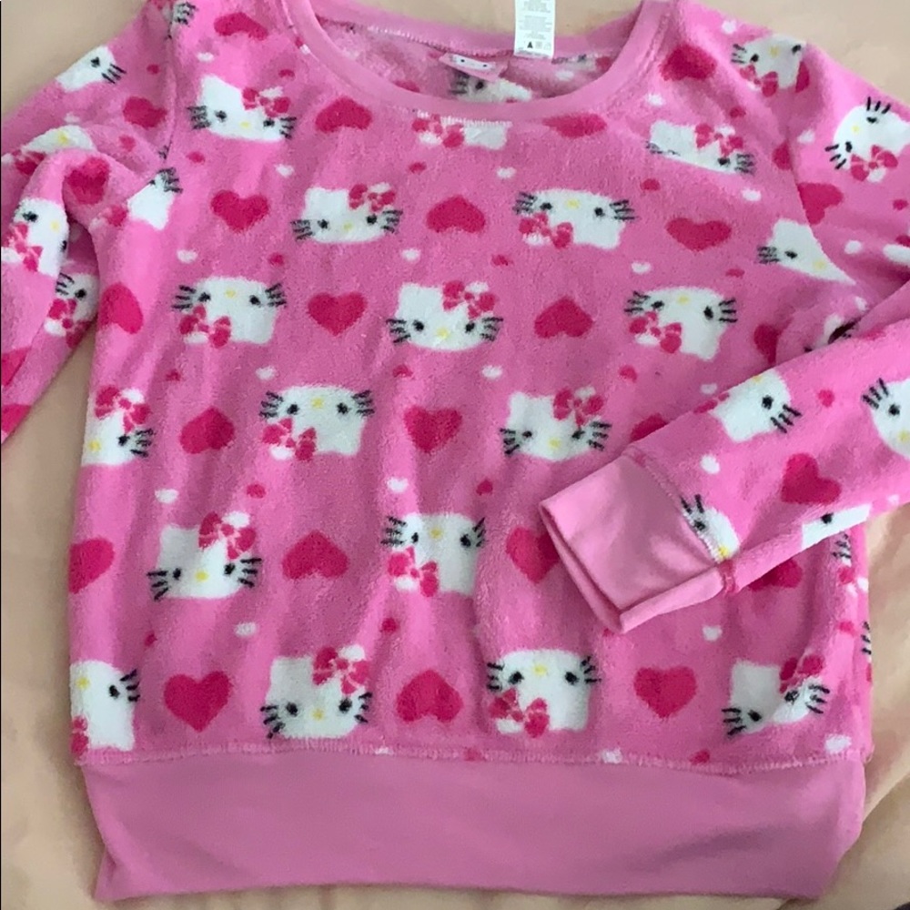 Hello kitty sweater